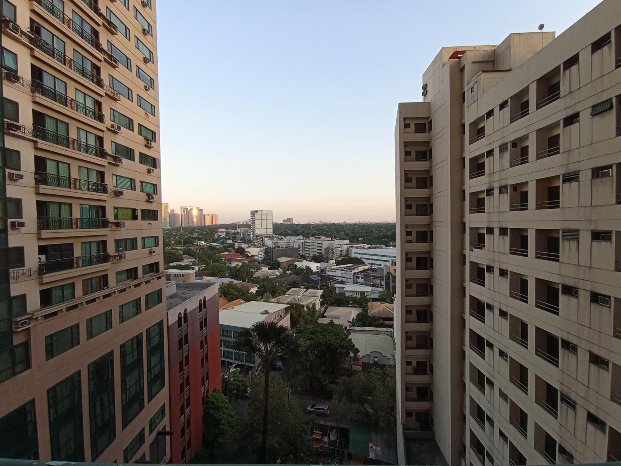 The Staycation - Serviced Rooms Manila Room photo